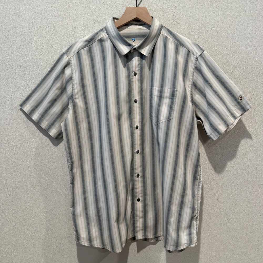 KUHL Mens Button Up Camp Shirt Short Sleeve Hiking Outdoor Casual Gorpcore